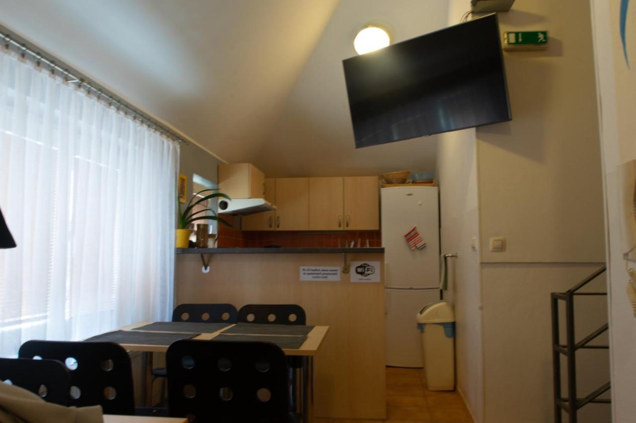 Penzion Hustopeče Exteriör bild